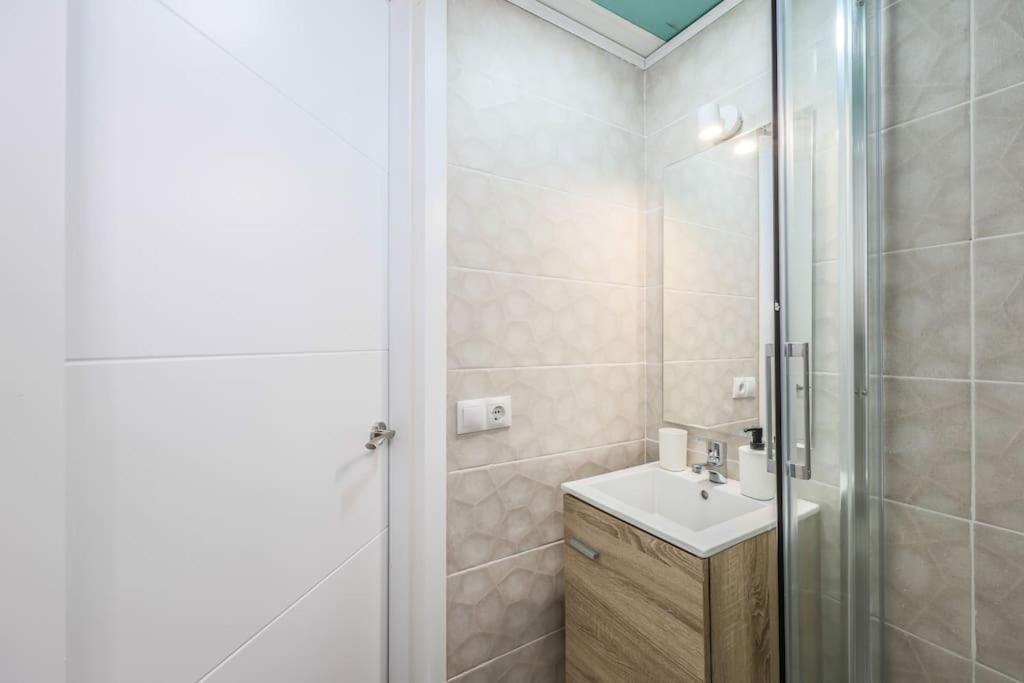 Luxe Apartment In Tetuan مدريد المظهر الخارجي الصورة